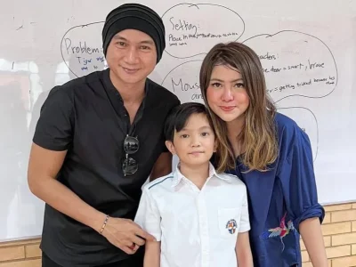 Wina dan Anji bersama dengan putra pertama mereka. Foto: Dok. Instagram @winanatalia