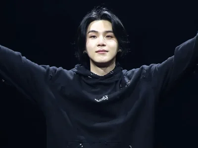 Suga BTS minta maaf karena tersandung kasus berkendara dalam keadaan mabuk. Foto: Dok. Weverse