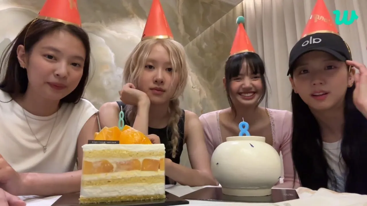 BLACKPINK Rayakan Anniversary ke-8 dengan Cara Sederhana