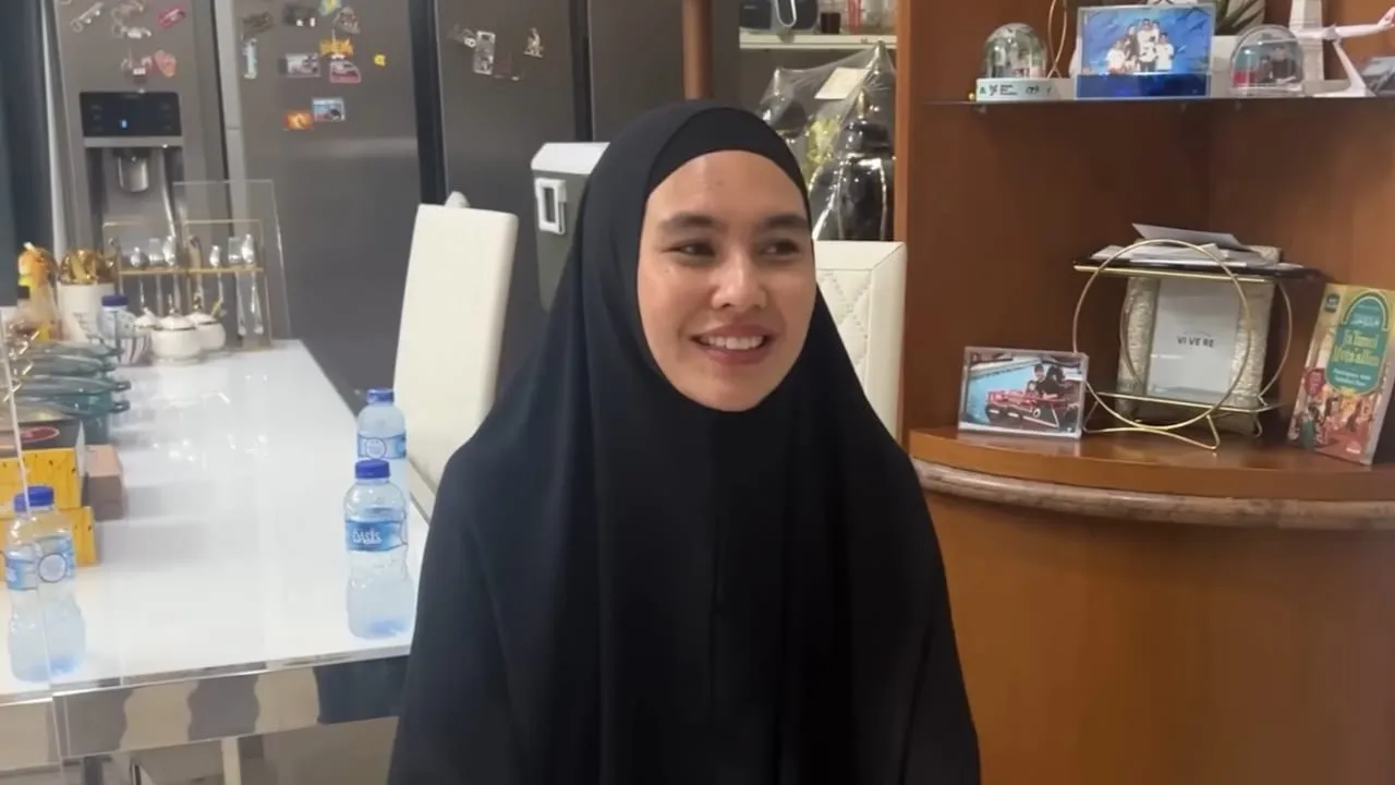 Kini Bercadar, Kartika Putri Umumkan Pensiun Syuting