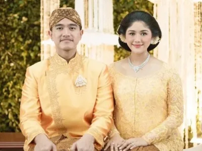 Erina Gudono dan Kaesang saat acara tujuh bulanan. Foto: Dok. Instagram @erinagudono