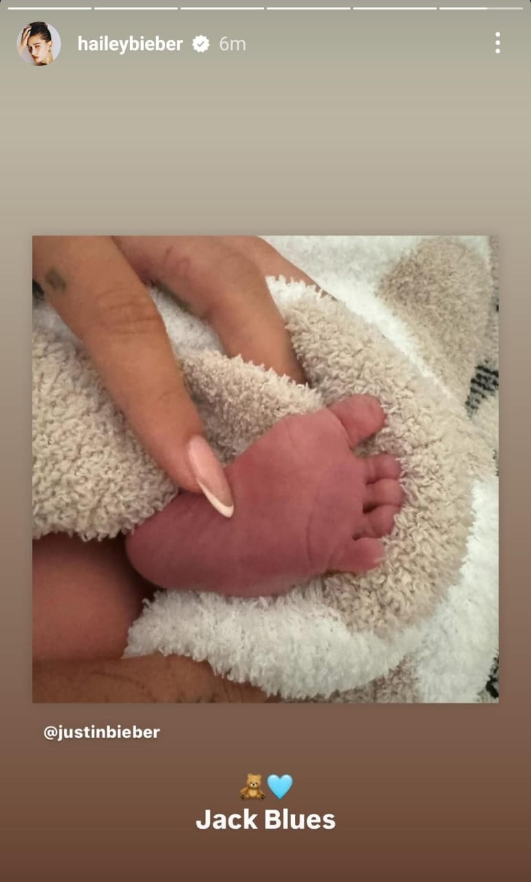 Unggahan Hailey Bieber sambut kelahiran anak. Foto: Dok. Instagram @hailerybieber