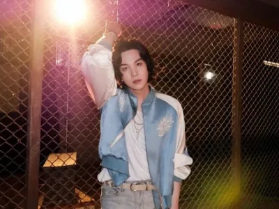 Min Jin Lee Beri Dukungan untuk SUGA BTS di Tengah Kasus DUI (Foto: instagram/agustd)