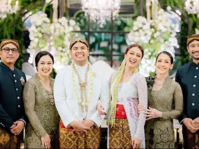 Tora Sudiro Haru Melepas Putrinya Menikah (Foto: instagram/t_orasudi_ro)