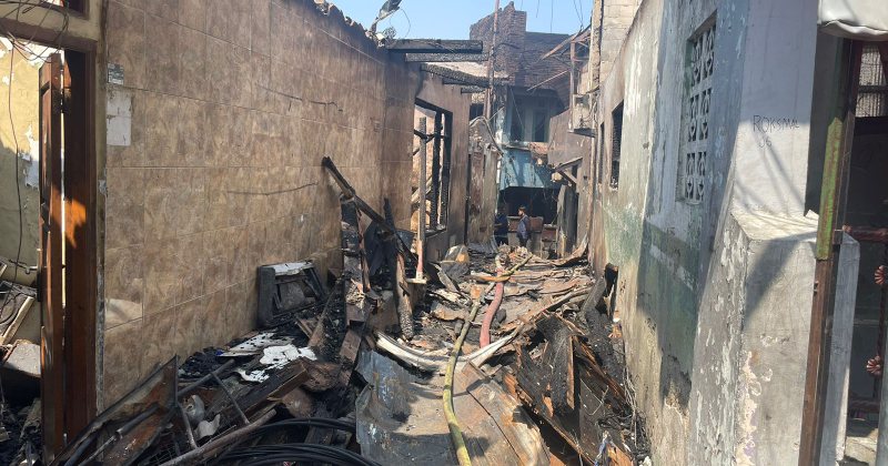 Kebakaran melahap seratus rumah warga di 3 RW kawasan Manggarai, Jakarta Selatan. (Foto: Stephine/Nyata)