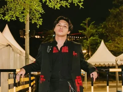 Rizky Febian akan gelar tur konser untuk merayakan perjalanan kariernya di dunia musik yang sudah mencapai 10 tahun. (Foto: Instagram/rizkyfbian)