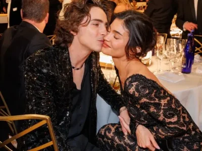 Kylie Jenner Rayakan Ulang Tahun di Bahamas Bareng Timothee Chalamet (Foto: Christopher Polk/Getty Images)