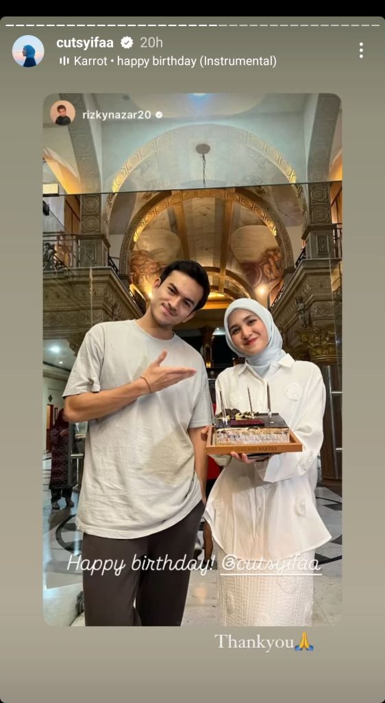Rizky Nazar juga ikut memberi kejutan (Foto: Instagram/rizkynazar20)