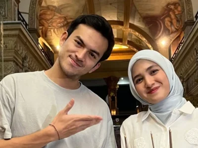 Cut Syifa mendapat kejutan ulang tahun dari Rizky Nazar. (Foto: Instagram/rizkynazar20)