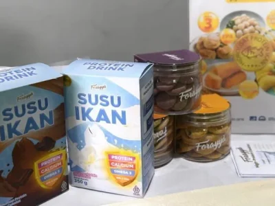 Susu Ikan diwacanakan menjadi produk alternatif susu sapi dalam program makan bergizi gratis di pemerintahan mendatang. Foto : Dok. KemenKopUKM