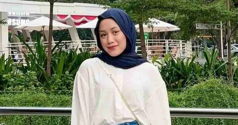 Lelah Dituding Hamil di Luar Nikah, Lolly Akan Lapor Komnas Anak