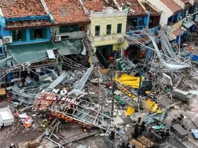 Bangunan rusak parah akibat topan yagi yang menghantam Vietnam Utara. Foto : Nhac Nguyen/AFP