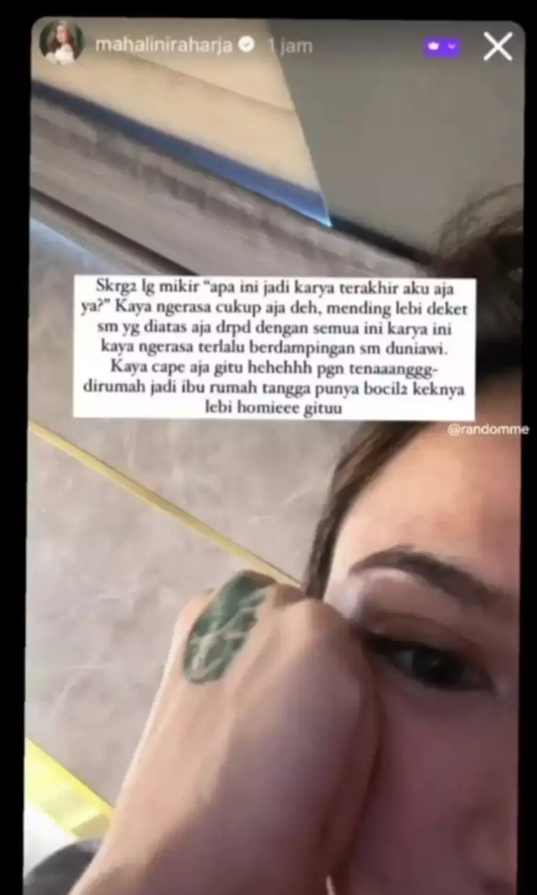 INGIN PENSIUN: Mahalini menyebut lagu 'Sampai Menutup Mata' bisa jadi karya terakhirnya. (Foto: Instagram Story/mahalini)