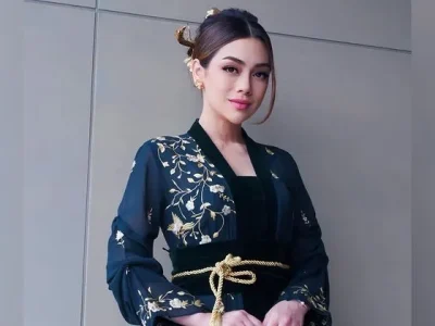 Celine Evangelista dibuat geram setelah anaknya disinggung Ria Andrews. Foto : Instagram/celine_evangelista