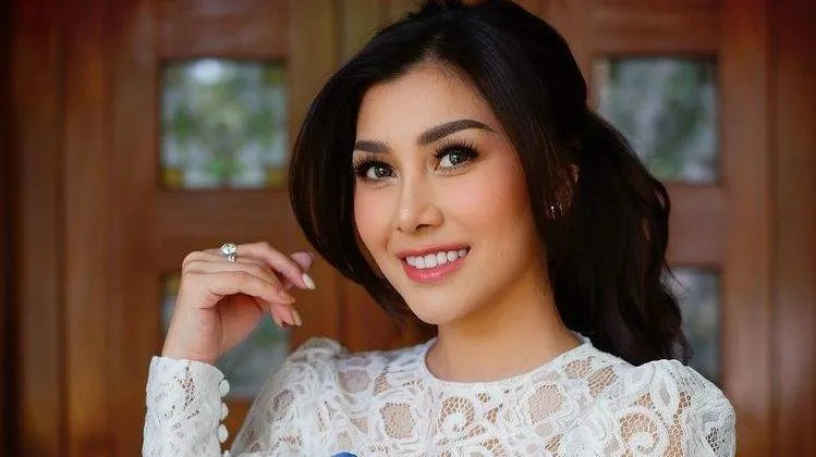 Nisya Ahmad Resmi Cerai dari Andika Rosadi