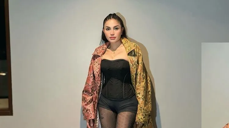 Nikita Mirzani Laporkan Vadel Badjideh ke Polisi