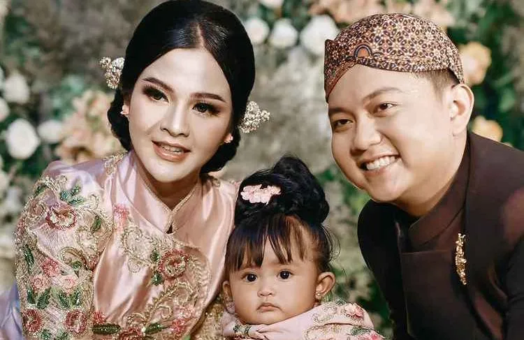 Sakral, Ini Potret Tedak Siten ‘Cunda’ Anak Denny Caknan