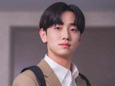 Nam Yoon Su jadi pemeran utama drama LGBT. Foto: Dok. Instagram @nam_yoonsu