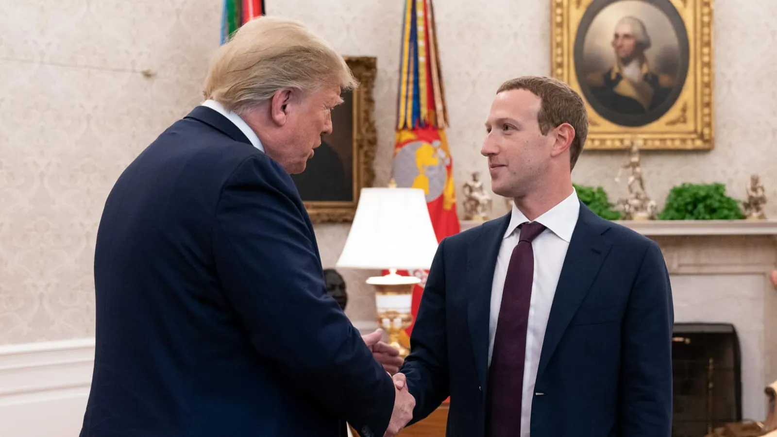 Donald Trump Ancam Mark Zuckerberg Dipenjara Seumur Hidup