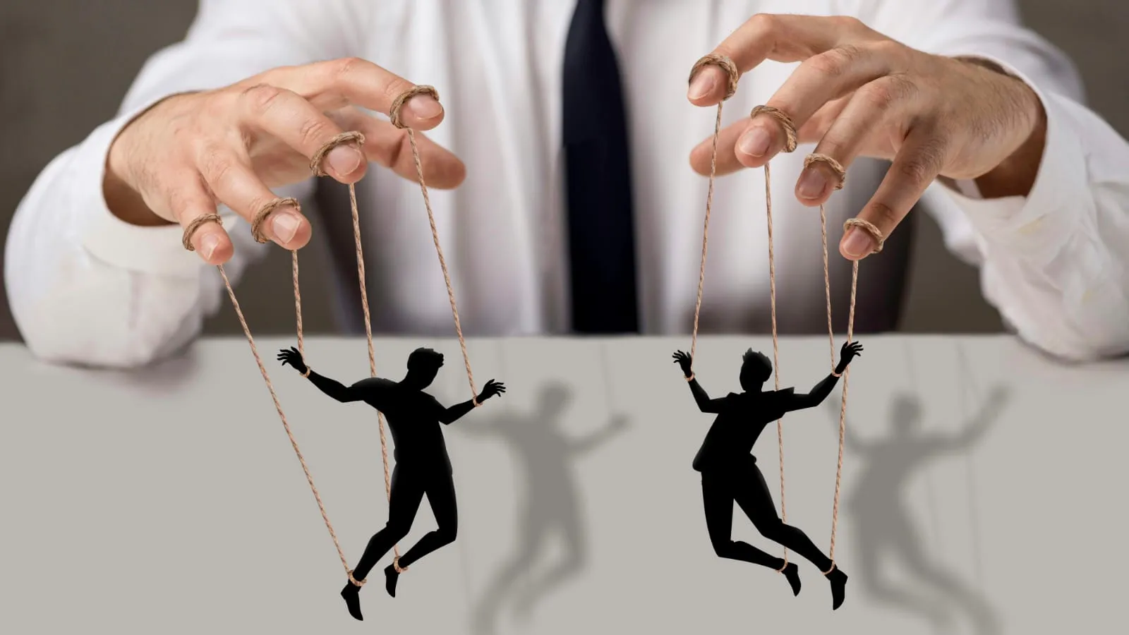 Licik dan Jago Berbohong, 4 Zodiak ini Dikenal Manipulatif