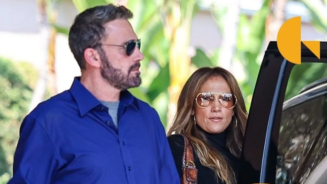 JLo dan Ben Affleck Gandengan Tangan-Ciuman di Tengah Proses Cerai