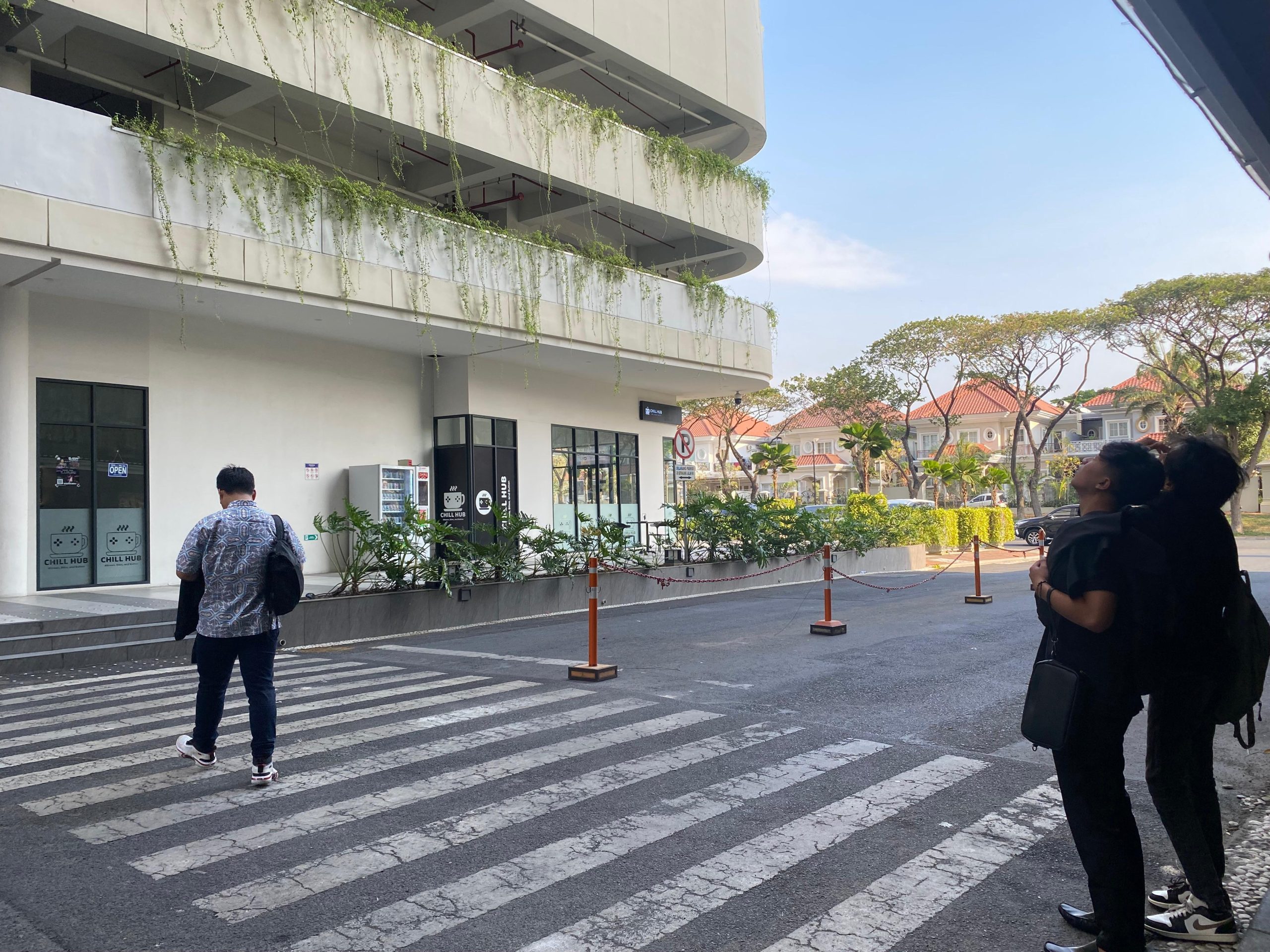 Lokasi Sharlene terjatuh. Foto: Dok. Azhar/Nyata