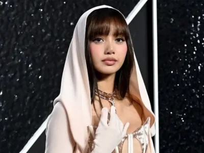 Lisa BLACKPINK jadi performer di fashion show Victoria's Secret