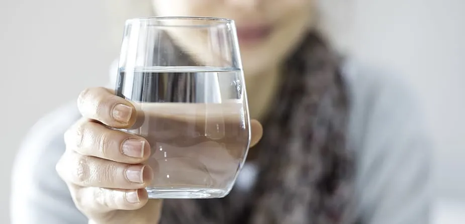 Tips Mudah Mengatasi Kebiasaan Malas Minum Air Putih