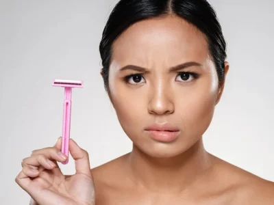 Ilustrasi mencukur rambut halus di wajah (Foto: Freepik)