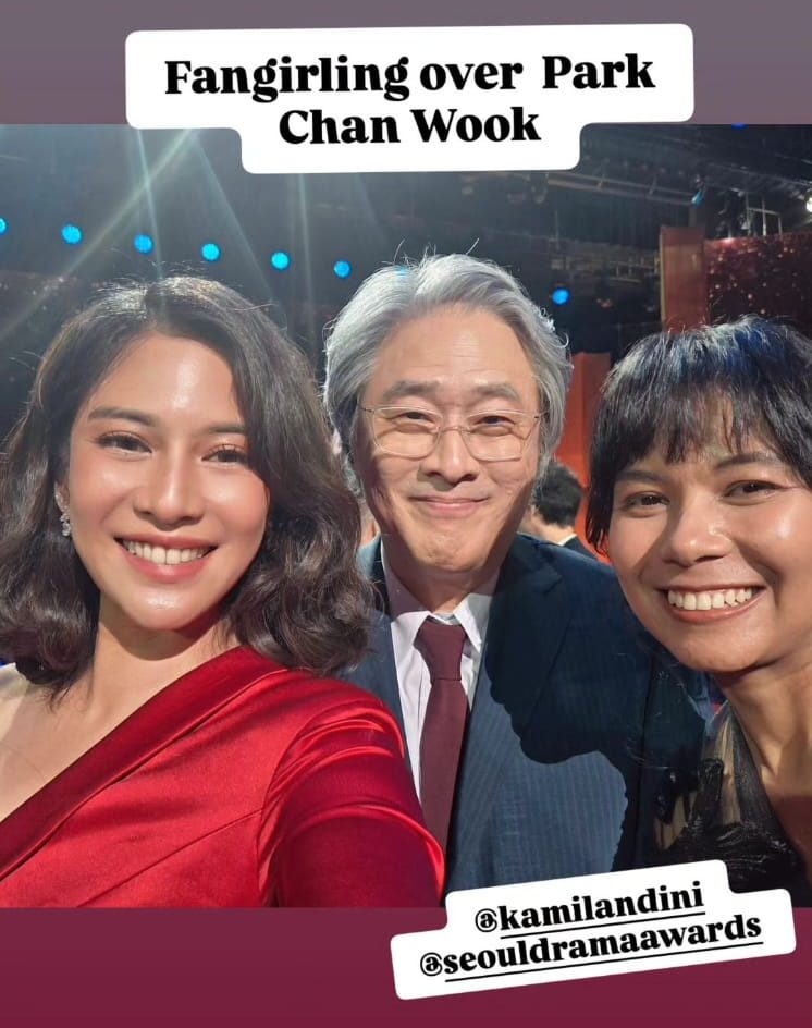 Dian Sastro berpose dengan Park Chan Wook. Foto : Instagram/therealdisastr