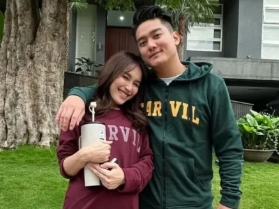 Ayu Ting Ting sembunyikan kabar lamaran dari Boy William. Foto: Dok. Instagram @boywilliam17