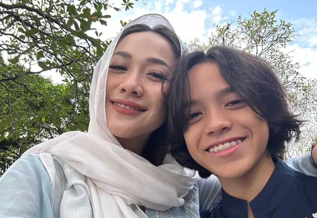 Pesan Haru BCL di Hari Ulang Tahun Mendiang Ashraf Sinclair