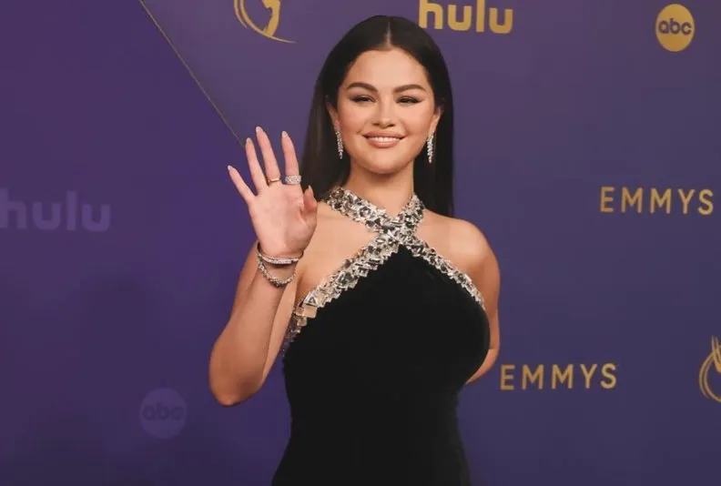 Selena Gomez Tanggapi Kritikan Karena Bersikap Blak-blakan