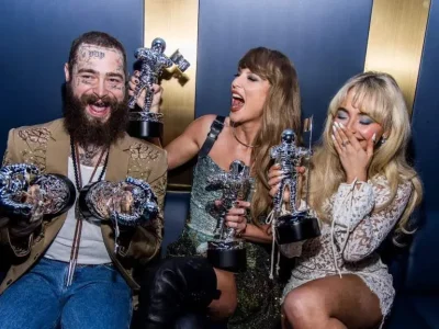 Potret kebersamaan Taylor Swift dan Travis Kelce. Foto : Istimewa