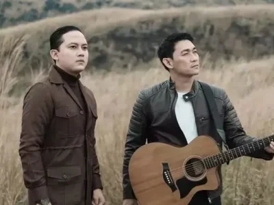 KADO ULTAH PRABOWO: Rizky Irmansyah merilis lagu 'Pernah di Sana' dengan menggandeng musisi Ifan Seventeen. Foto : Instagram/rizky_irmansyah