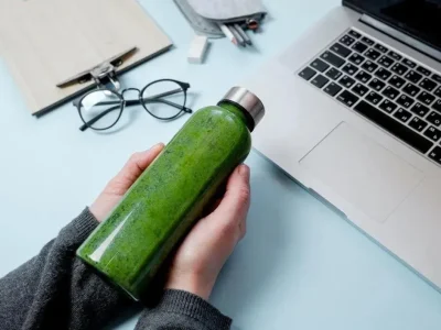Cara pilih botol minum yang aman sesuai dengan kebutuhan hidup. (Foto: Dok. Net)