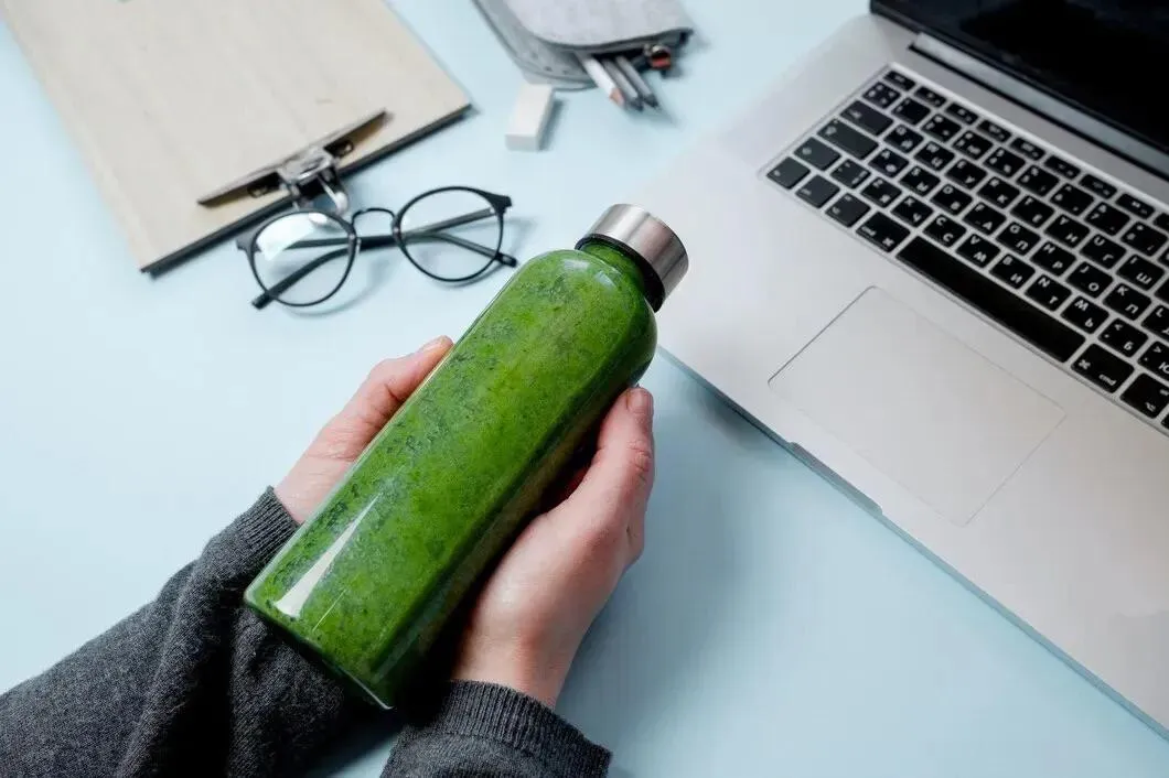 Tips Pilih Botol Minum yang Aman dan Menunjang Gaya Hidup Aktif