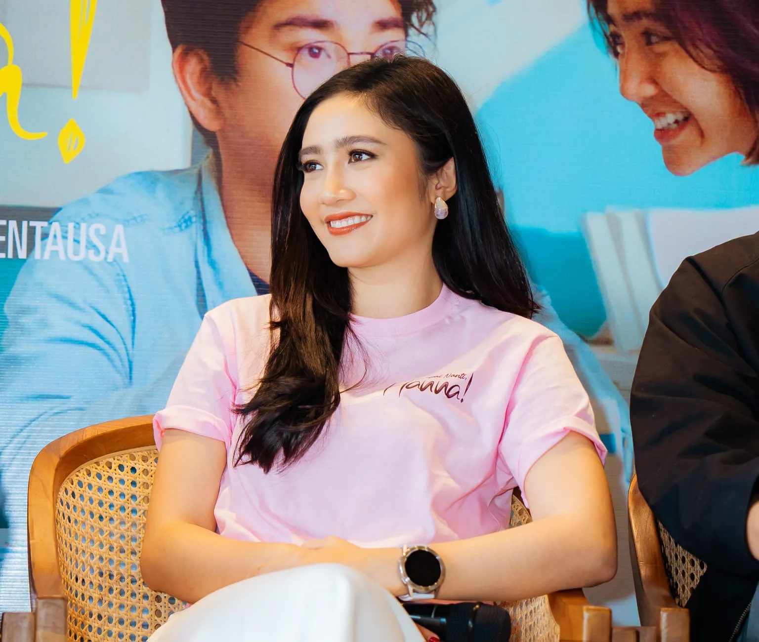Febby Rastanty Potong Rambut Demi film ‘Sampai Nanti, Hanna!’