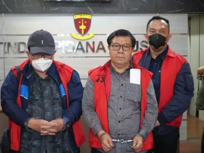 Tiga Hakim yang Bebaskan Ronald Tannur kini kena Operasi Tangkap Tangan (OTT). (Foto: DOk. Net)