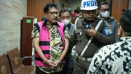Diciduk Kejagung, Rumah Produser Eksekutif ‘Sang Pengadil’ Ditemukan Uang Tunai Senilai Rp 1 T