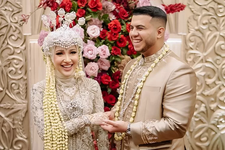 Profil Miskah Shafa, Istri Kakak Fadil Jaidi yang Dikenal Rupawan