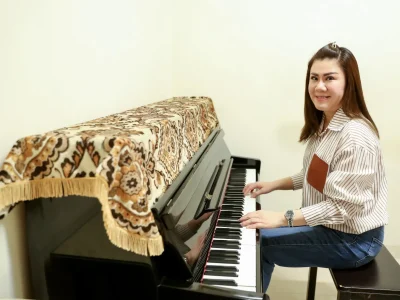Veny Lie, pengajar piano untuk anak berkebutuhan khusus. (Foto: Reza/Nyata)
