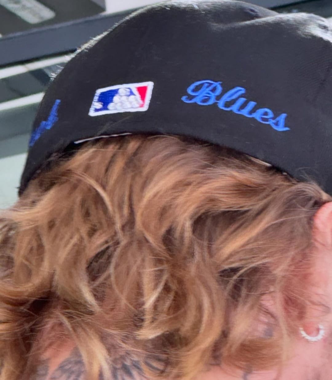 Topi Justin Bieber. Foto: Dok. Instagram @haileybieber