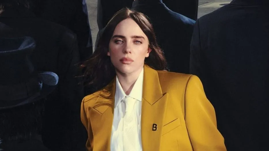 Cedera Pinggul saat Remaja Antarkan Billie Eilish Jadi Penyanyi Terkenal