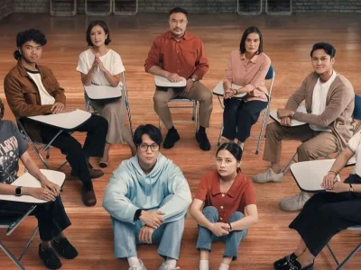 Para pemain film Bolehkah Sekali Saja Kumenangis. Foto: Dok. Instagram @prillylatuconsina96