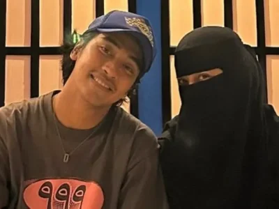 Umi Pipik tanggapi foto syur diduga Abidzar yang viral di X. Foto: Dok. Instagram @_ummi_pipik_