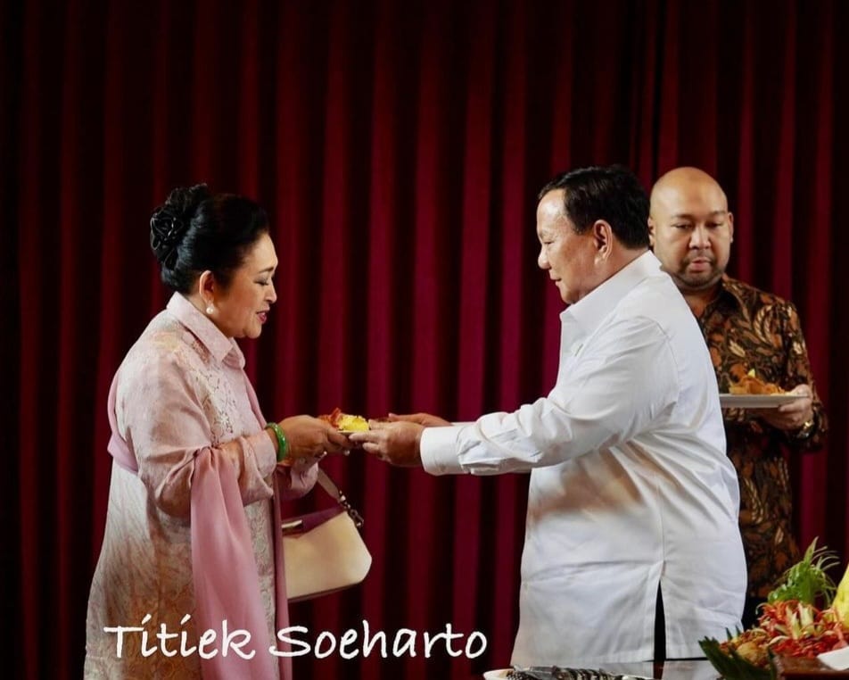Titiek di pesta ulang tahun Prabowo. Foto: Dok. Instagram @titieksoeharto