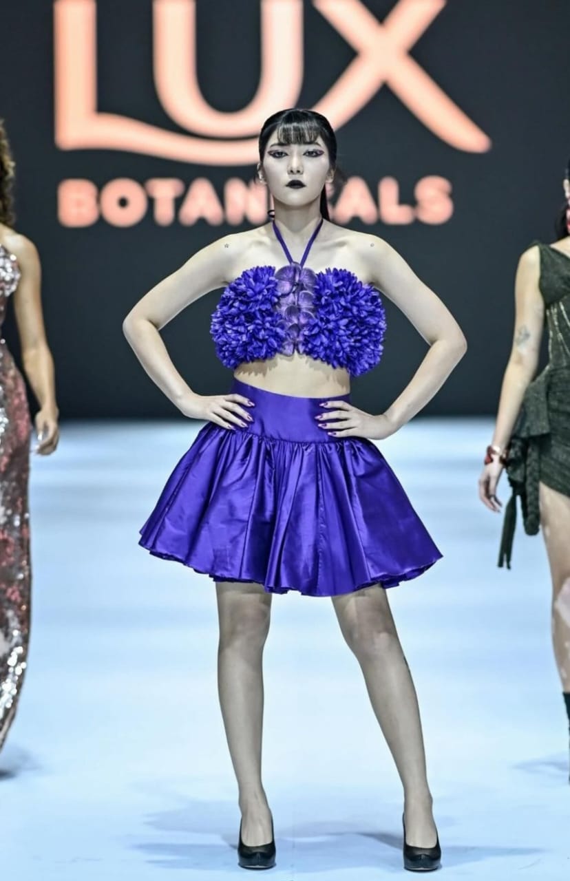 Isyana Sarasvati. Foto: Dok. Instagram @jfwofficial