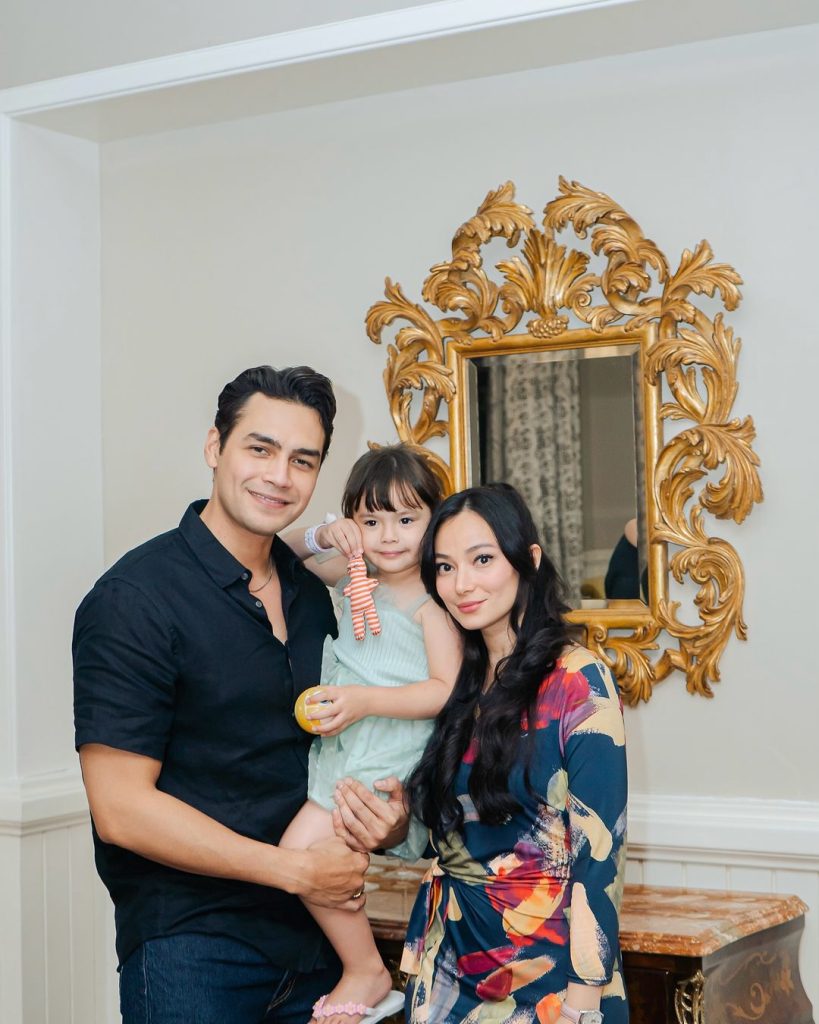 Potret harmonis Asmirandah dan Jonas Rivano (Foto: Instagram/asmirandah89)