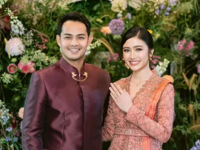 Febby Rastanty resmi bertunangan dengan Drajad Djumantara (Foto: Instagram/febbyrastanty)